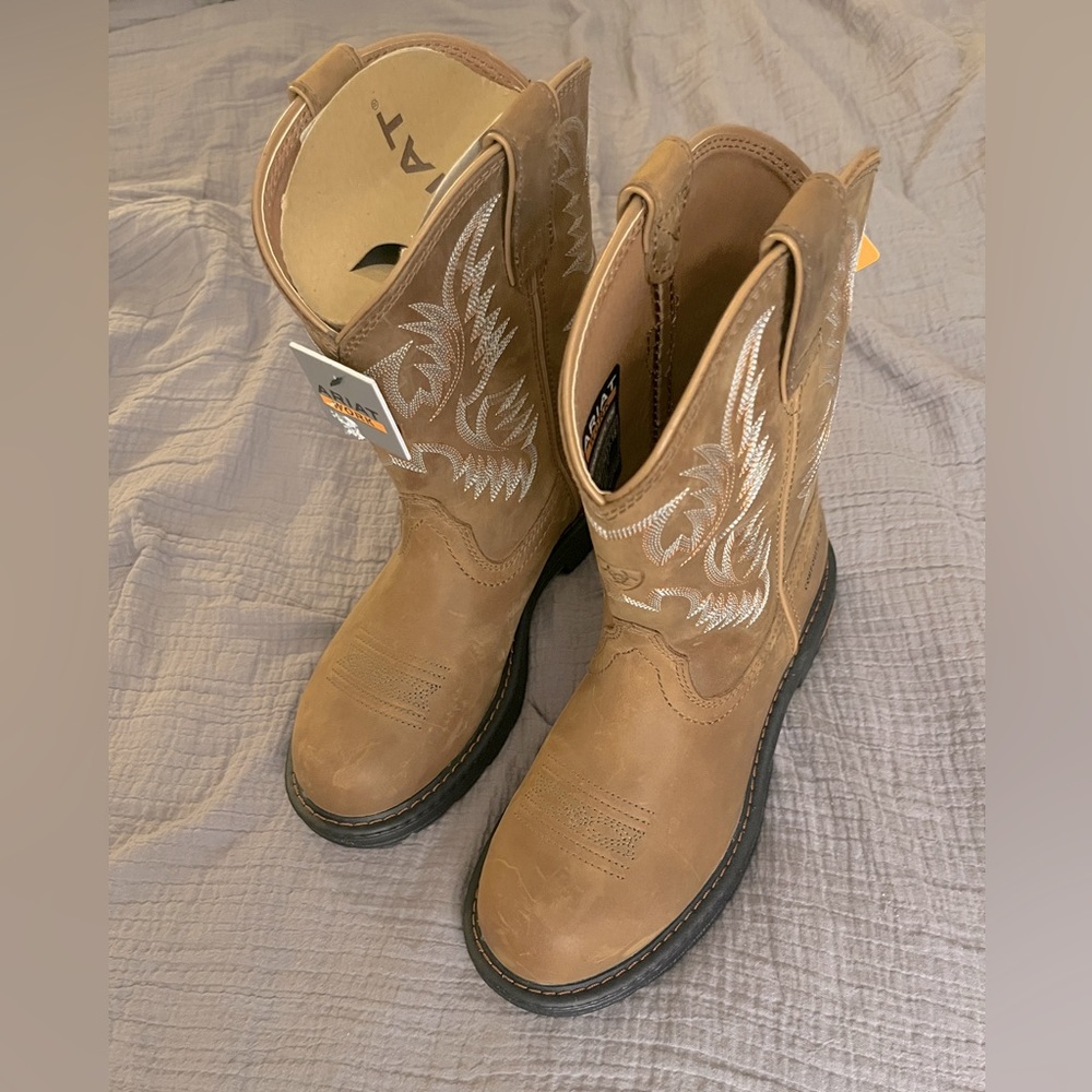 Women’s Ariat,Tracey, Composite Toe, Work Boots, size 8, Dusted Brown